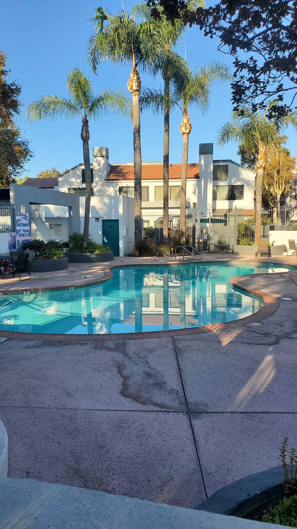 2429 Chandler Avenue - 1